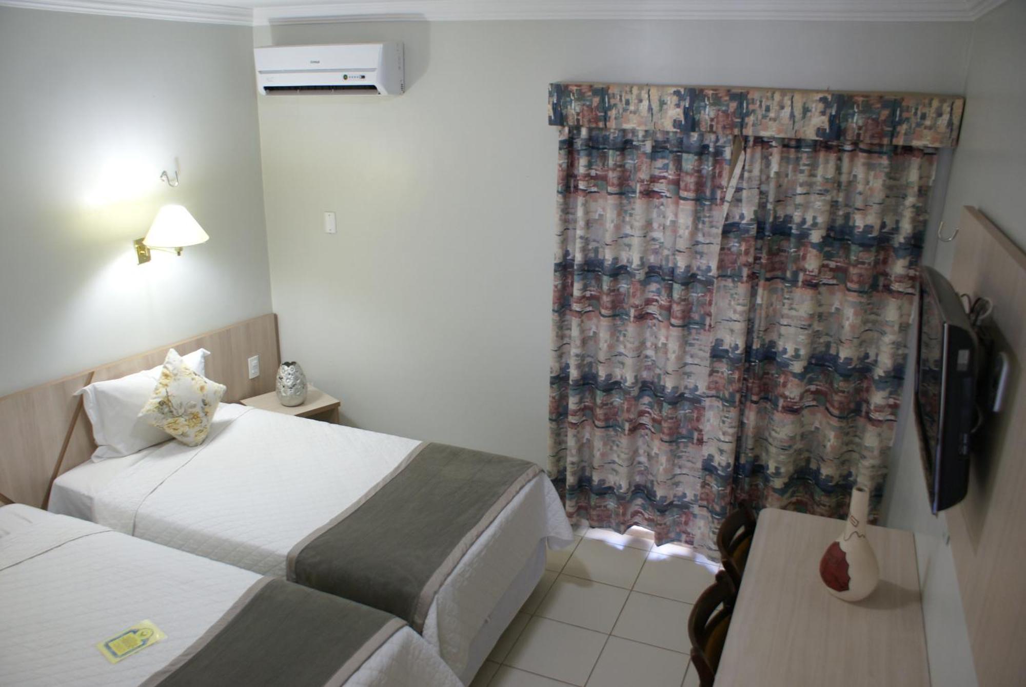 Verdes Vales Lazer Hotel Juazeiro do Norte Phòng bức ảnh